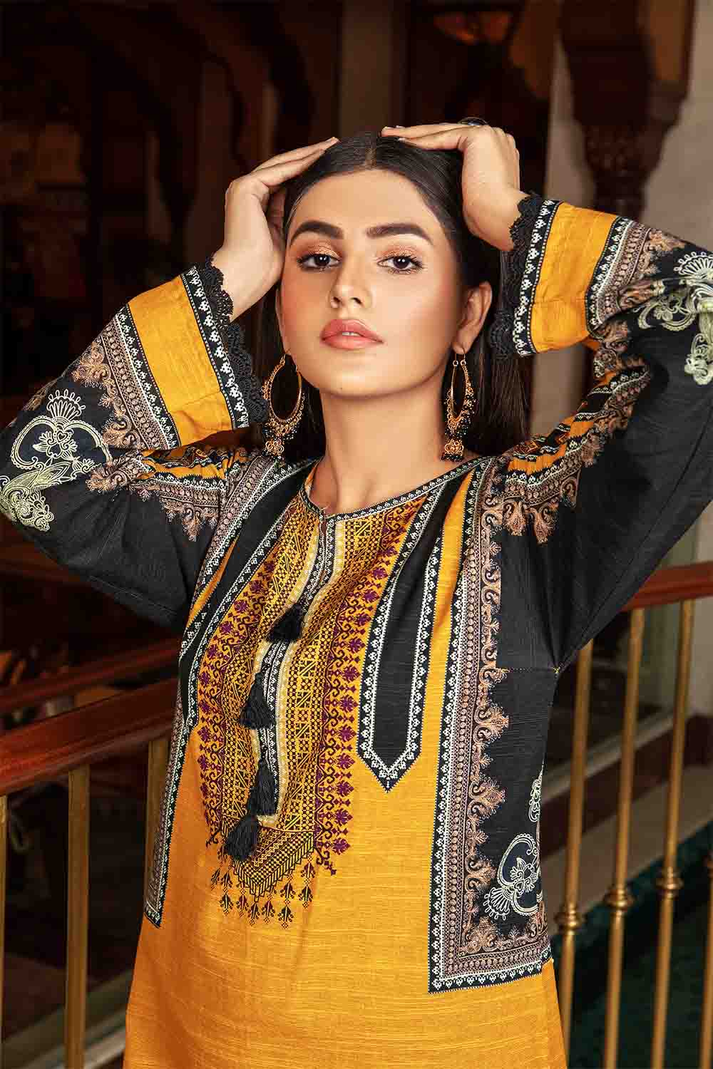ButterSotch Oture 1PC Stitched Khaddar Digital Print Shirt with Detailing