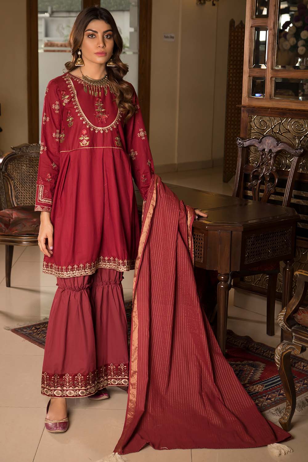 Maroon Oture 3PC Stitched Embroidered Jacquard Dyed Lawn Shirt, Jacquard Dupata, Trouser